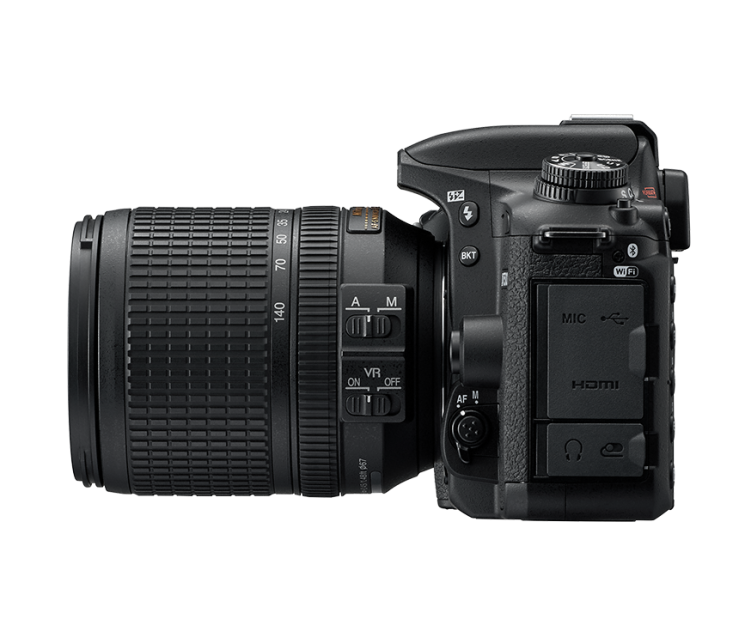 Nikon D7500 + AF-S DX NIKKOR 18-140 VR