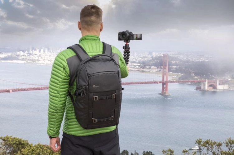 Lowepro Freeline BP 350 AW szary