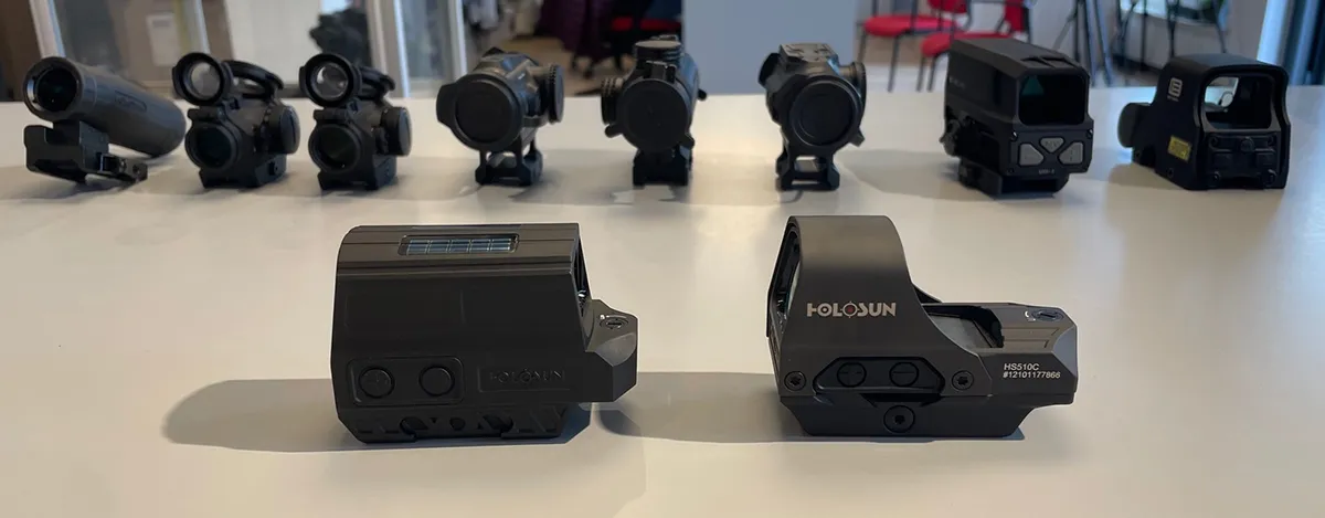 Kolimator zamknięty czy otwarty?