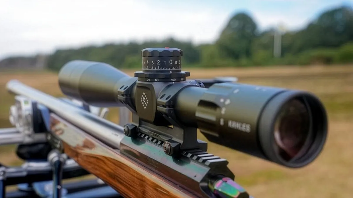 Luneta celownicza w konfiguracji do strzelania precyzyjnego