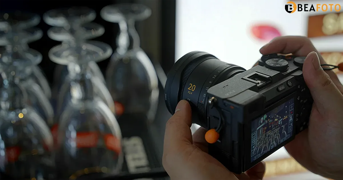 Obiektyw Sirui Swift 20mm