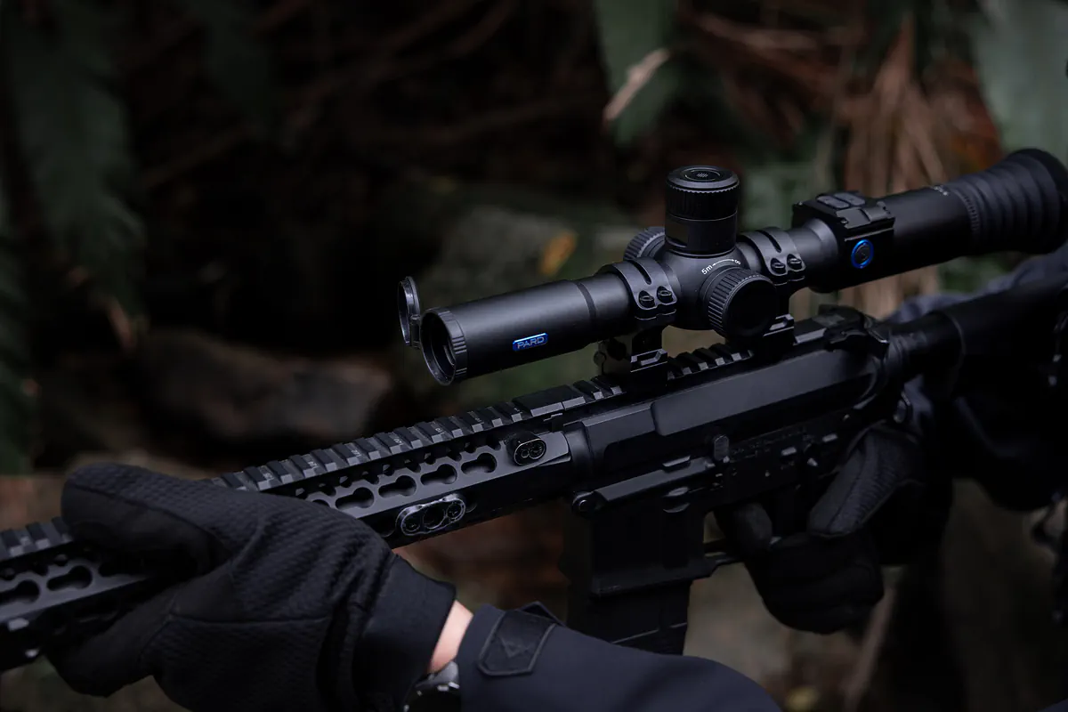 Celownik noktowizyjny PARD Night Stalker 4K Mini LRF
