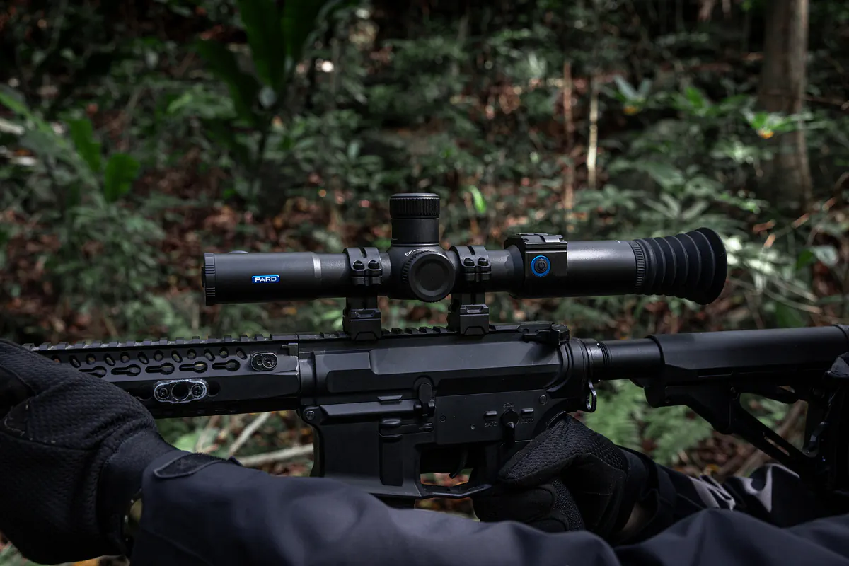 Celownik noktowizyjny PARD Night Stalker 4K Mini LRF
