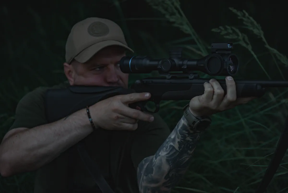 Celownik noktowizyjny PARD Night Stalker 4K v2 50 mm LRF