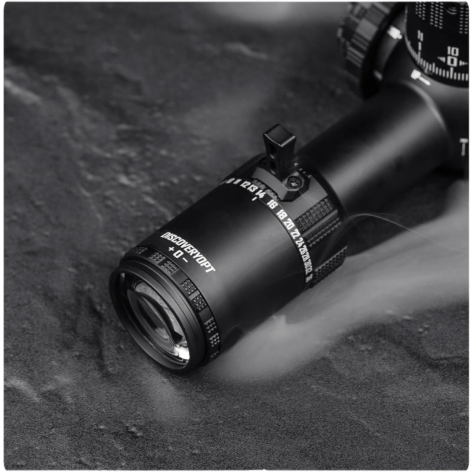 Luneta celownicza Discovery Optics XED 6-36x56 SFIR FFP MRAD Zero Stop 1/10 MILS z montażem